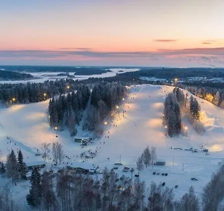 Konukevi Poukama 3*
