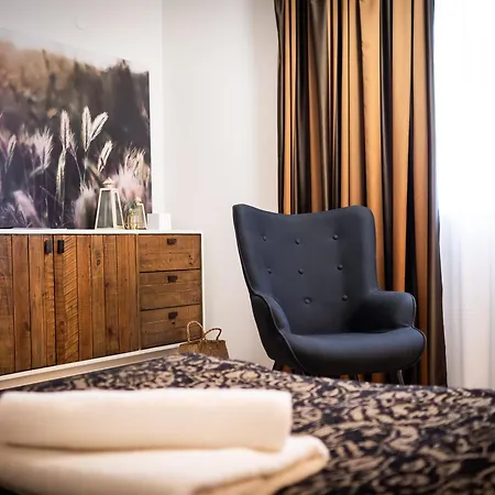 Vendégház Poukama 3*